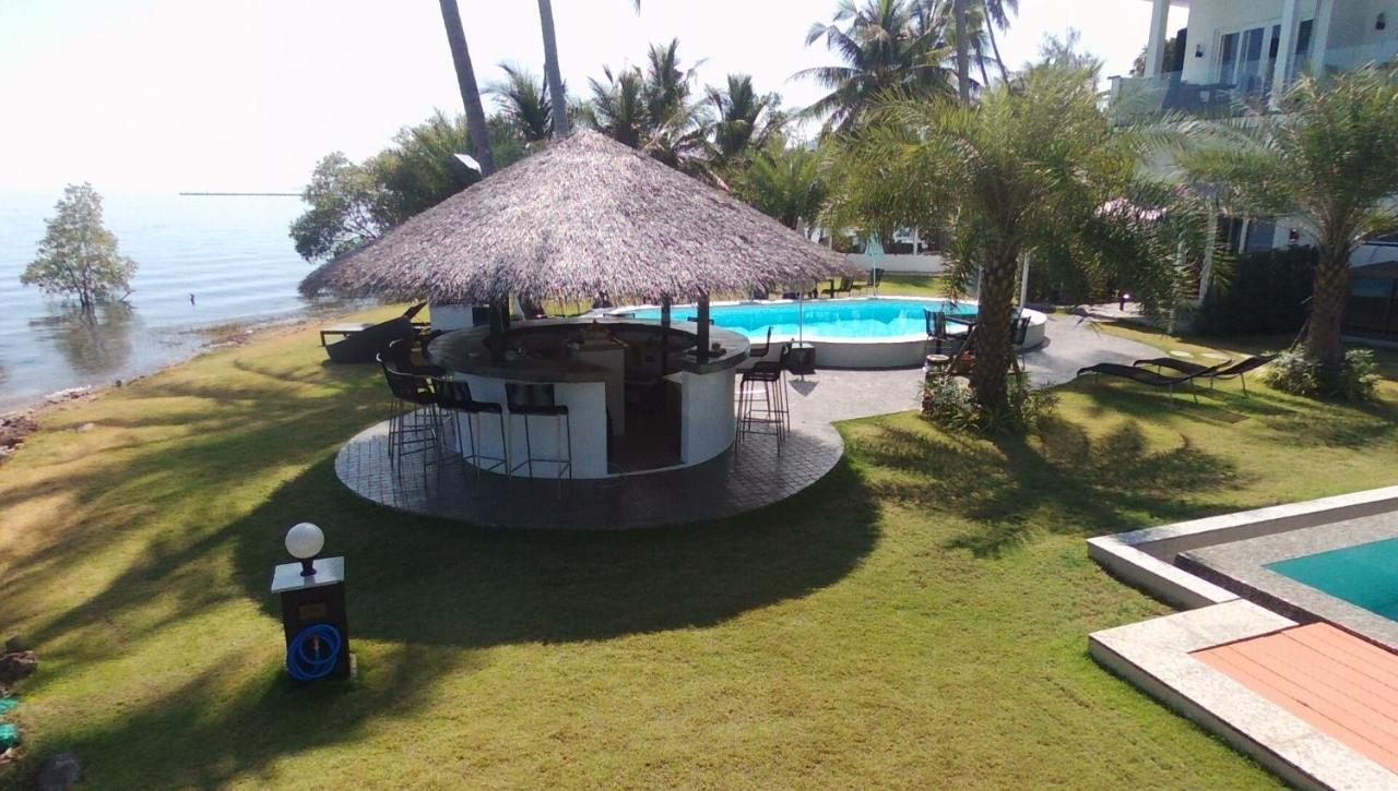 Ganze Villa Beachfront-Pool-Villa-Apartment Koh Chang Esterno foto